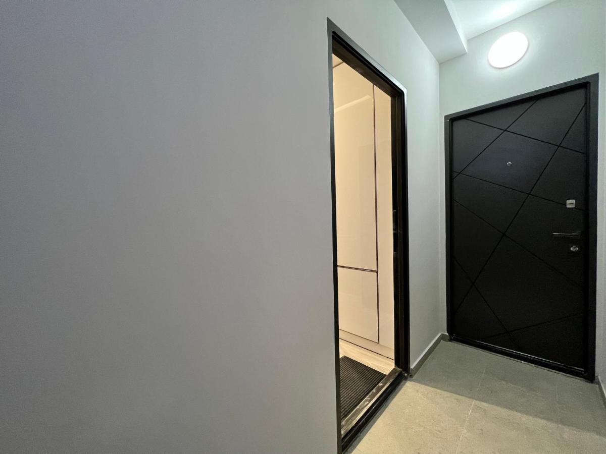 Cozy Apt 3 City Center Erevan Exterior foto